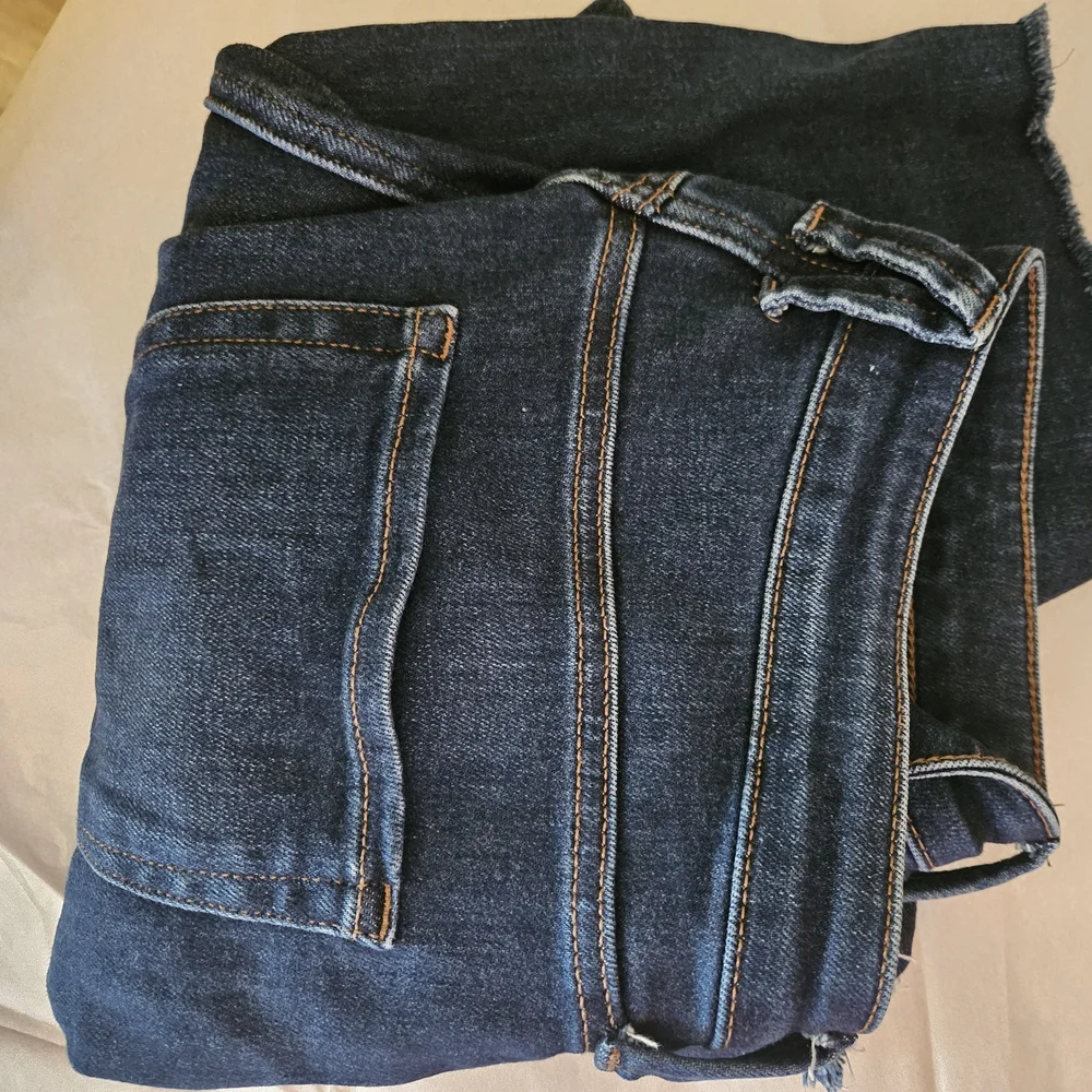 LC Lauren Conrad Dark Blue Ankle Jeans - Picture 4 of 4